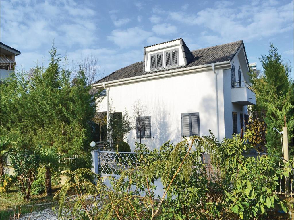 Holiday Home Pishat E Buta 28 格勒姆 外观 照片
